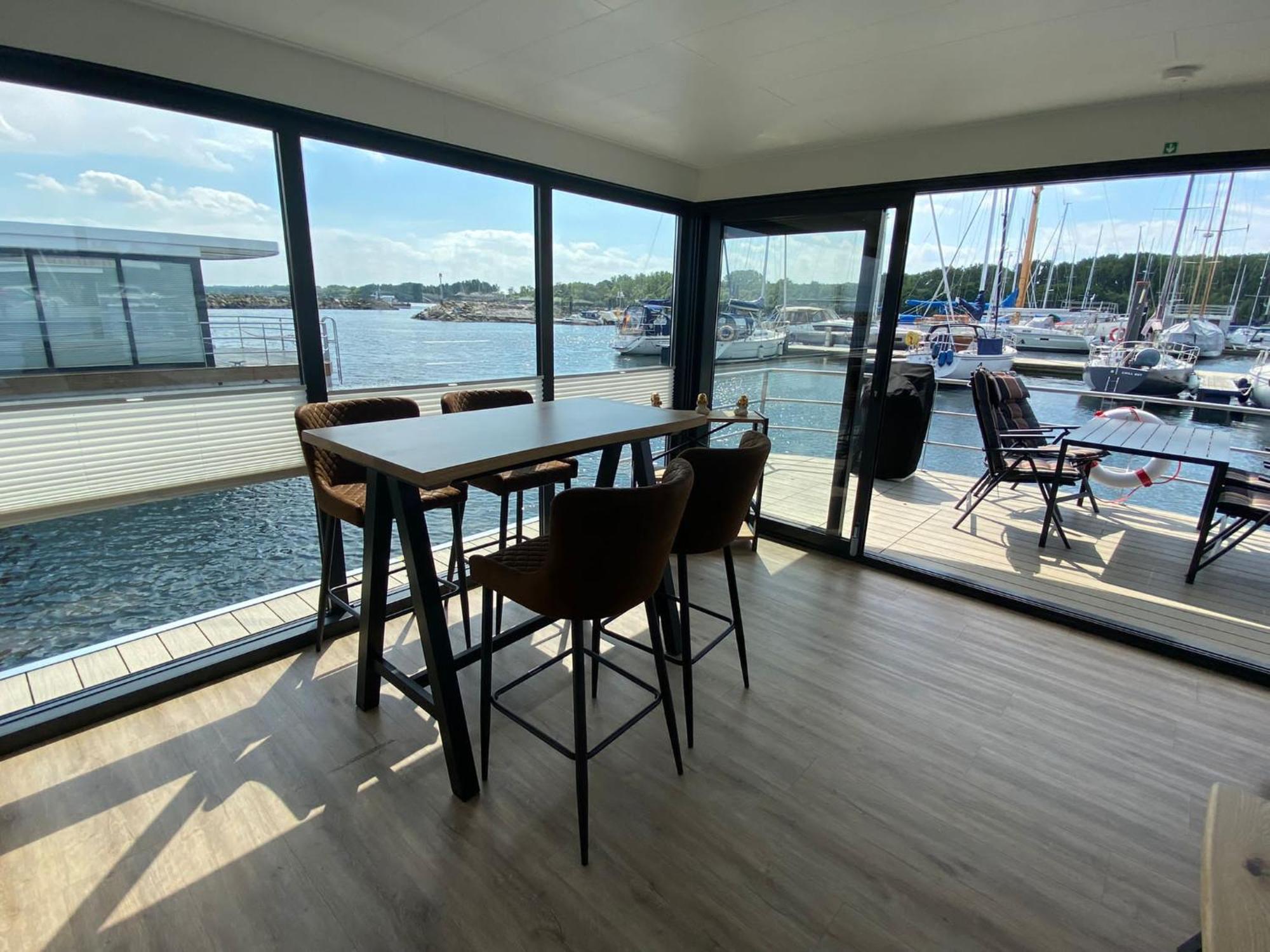 Urlaub Auf Dem Wasser Mit Einmaligen Ausblick - Well Hausboote Boltenhagen 10 מראה חיצוני תמונה